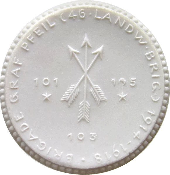 Porzellanmedaille Dresden auf die Brigade Graf Pfeil