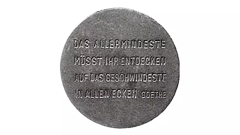 Eisenmedaille Deutsches Kaiserreich Altgummi-Sammlung des Roten Kreuzes 1916