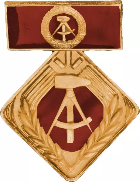 DDR Abzeichen/Medaille Aktivist der sozialistischen Arbeit 1970-1990