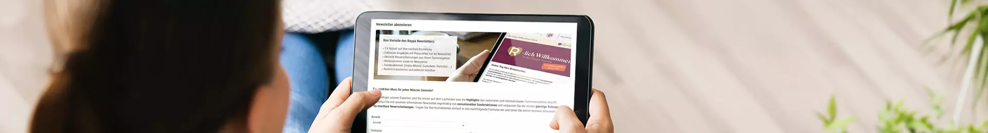 Ein Tablet das Anmeldung zum Reppa-Newsletter zeigt