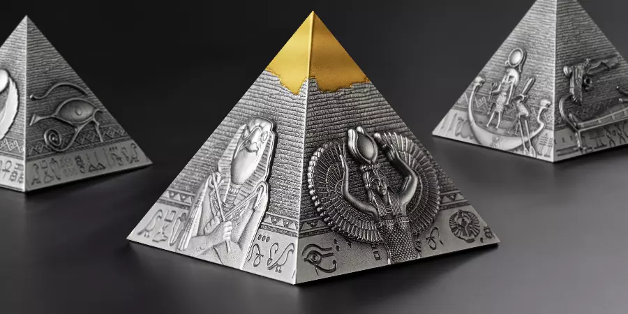 Eine exklusive Münze in Form einer Pyramide