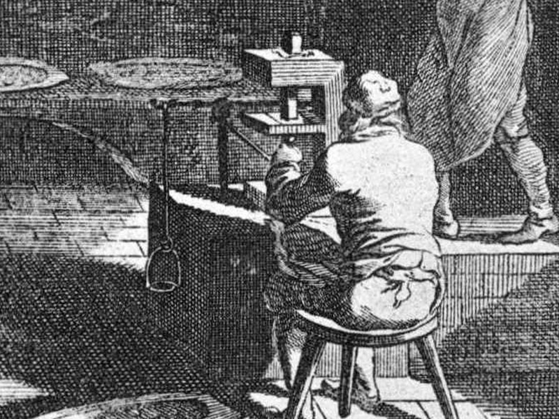 Ab dem Ende des 15. Jahrhunderts erfolgte die Münzprägung mit einem Klippwerk Illustration eines Mannes, der eine Münzprägung mit einem Klippwerk umsetzt