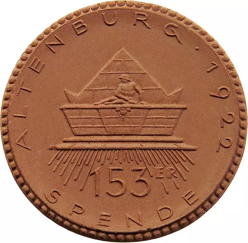 Porzellanmedaille Altenburg auf das Ehrendenkmal des 8. Thüringischen Infanterie-Regiments 1922